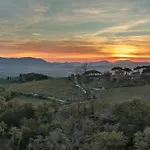 Casa Lucchese Al Borghetto Апартаменты Коллоди