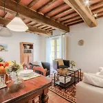 Апартаменты Casa Lucchese Al Borghetto
